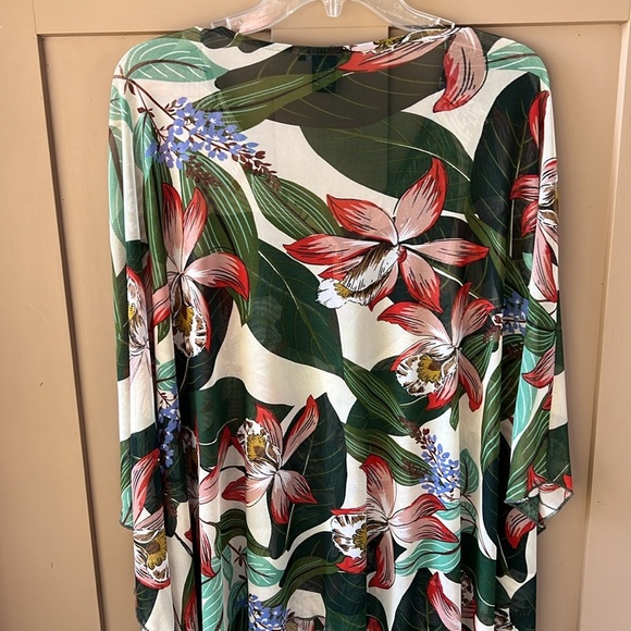 Cha Cha Vente Sz M Oversized Dolman Button Down Mesh Tropical Floral Blouse - Picture 8 of 9